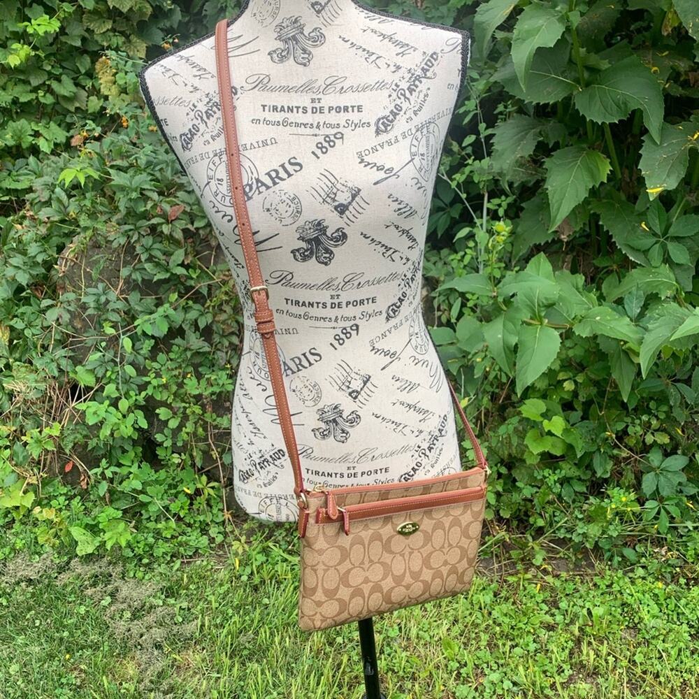 NWOT Coach Crossbody monogrammed purse with adjustable strap